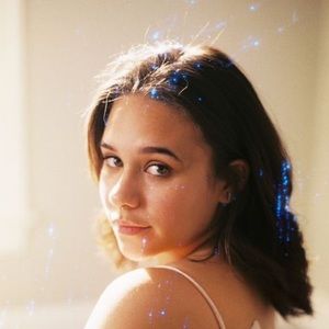 Meet your Posher, Malia